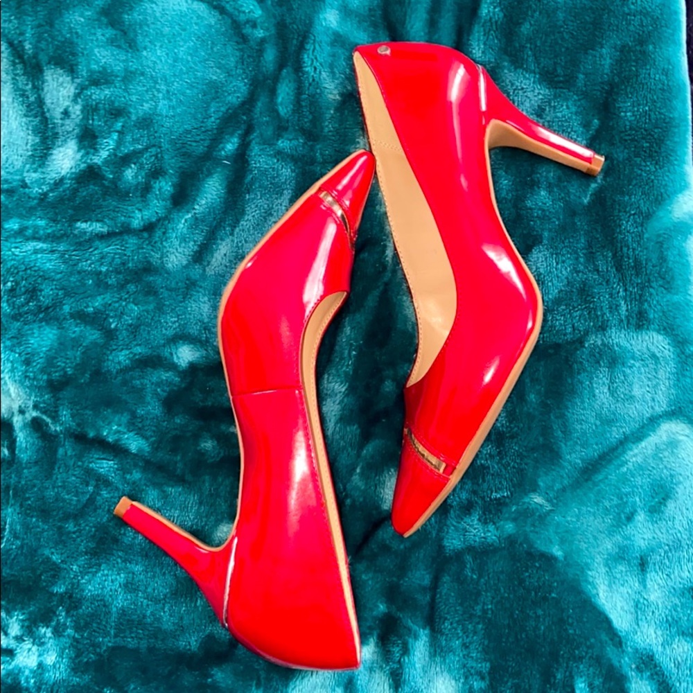 Jones New York signature Red Heel